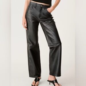 Zara Faux leather pants Straight leg Black Contrast stitching Size XS Soft NEW